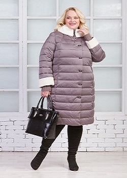 Пуховик прямого силуэта для полной женщины