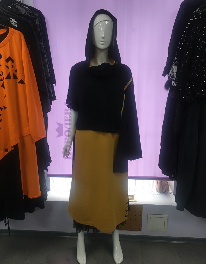 ПлатьеАрктикул: 4887Размеры: 50, 52, 54, 56, 58, 60Цена: 6400 руб.