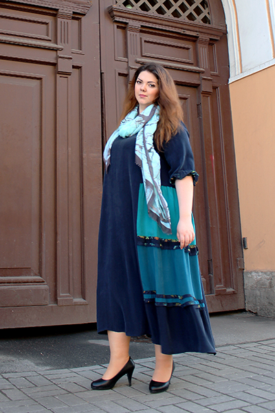 Платьецена: 8900 руб.