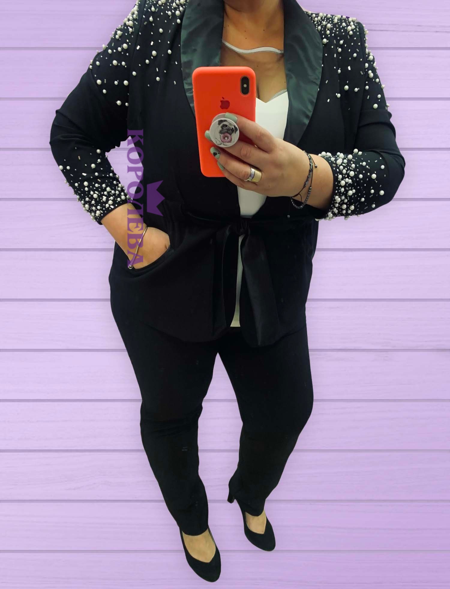 Костюмцена: 10600 руб.